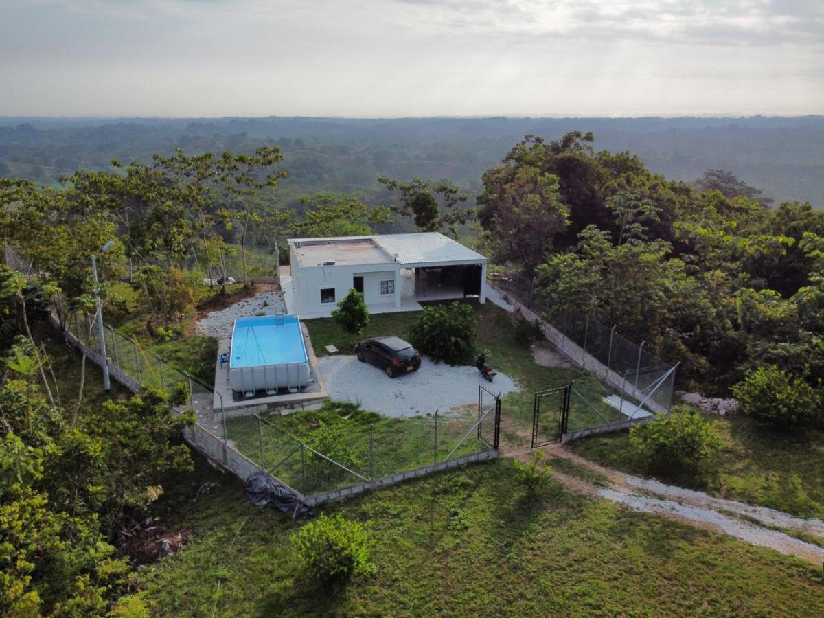 Cabana Campestre Con Piscina En La Hacienda Napoles Doradal 外观 照片