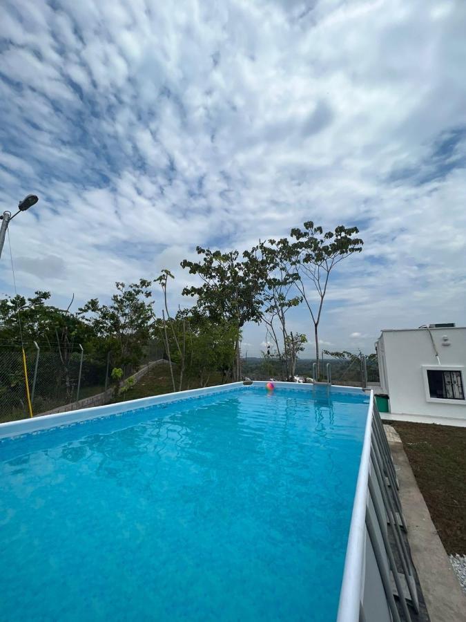 Cabana Campestre Con Piscina En La Hacienda Napoles Doradal 外观 照片